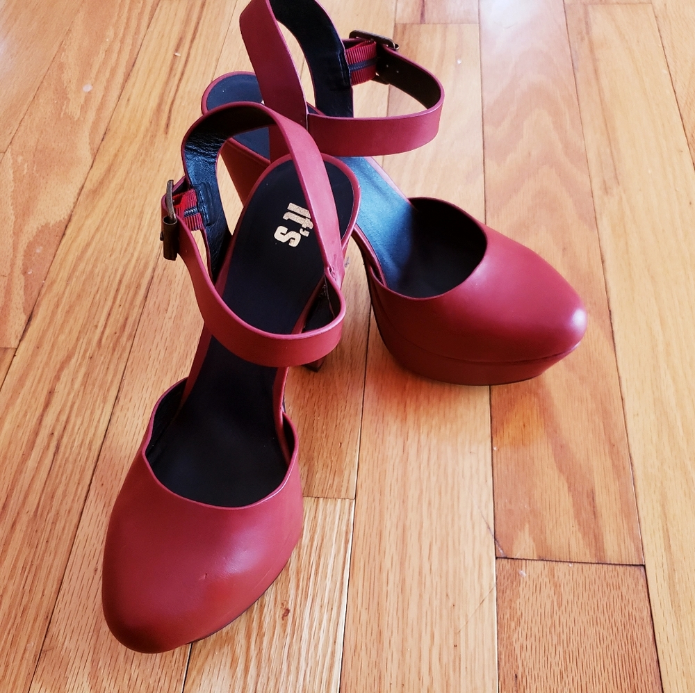 It's high heels